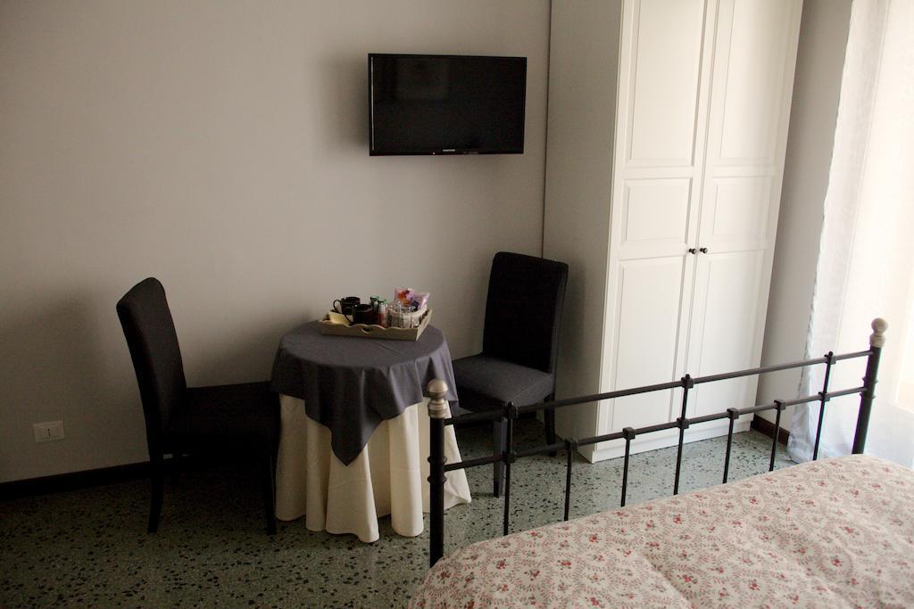 La Casa In Prati Bed & Breakfast Rome Room photo